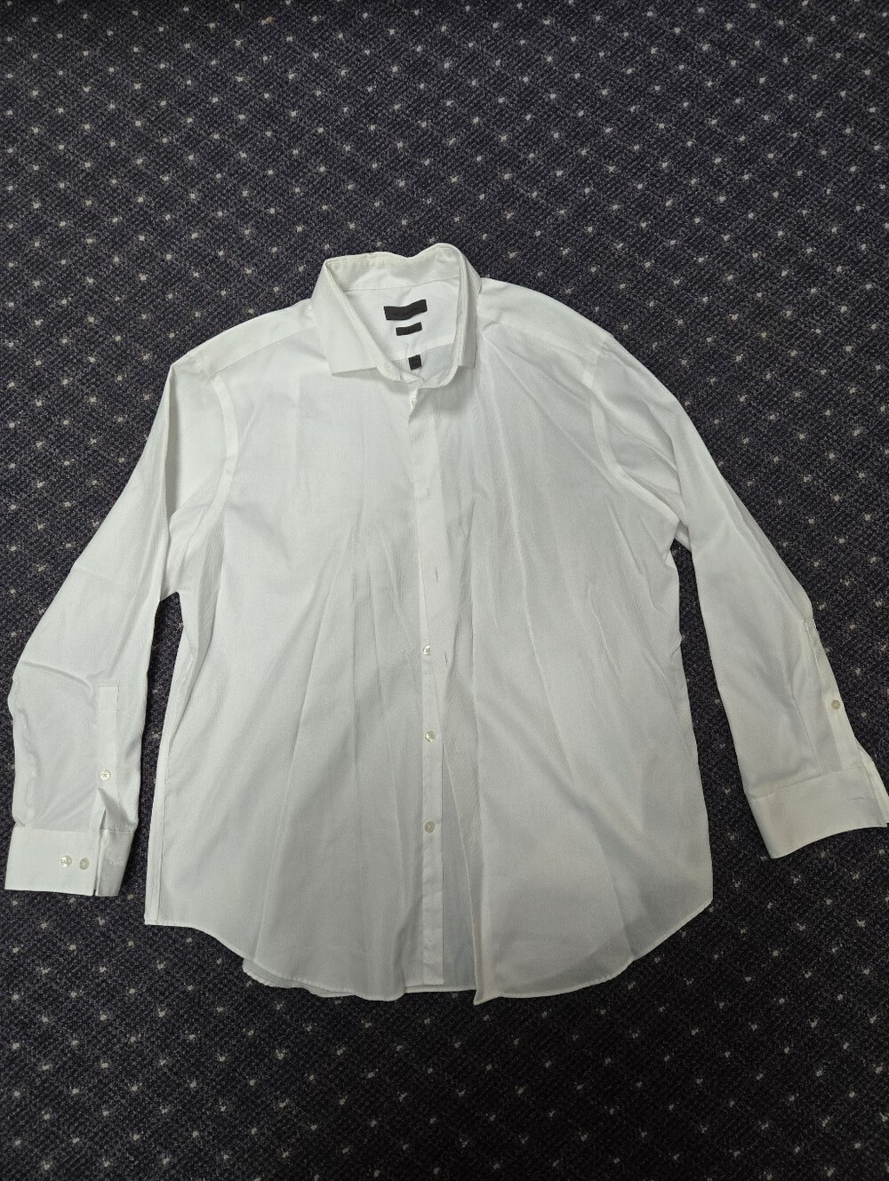 Calvin Klein Men's Classic White Dress Shirt - Versatile Formal Shirt 17.5 33/33